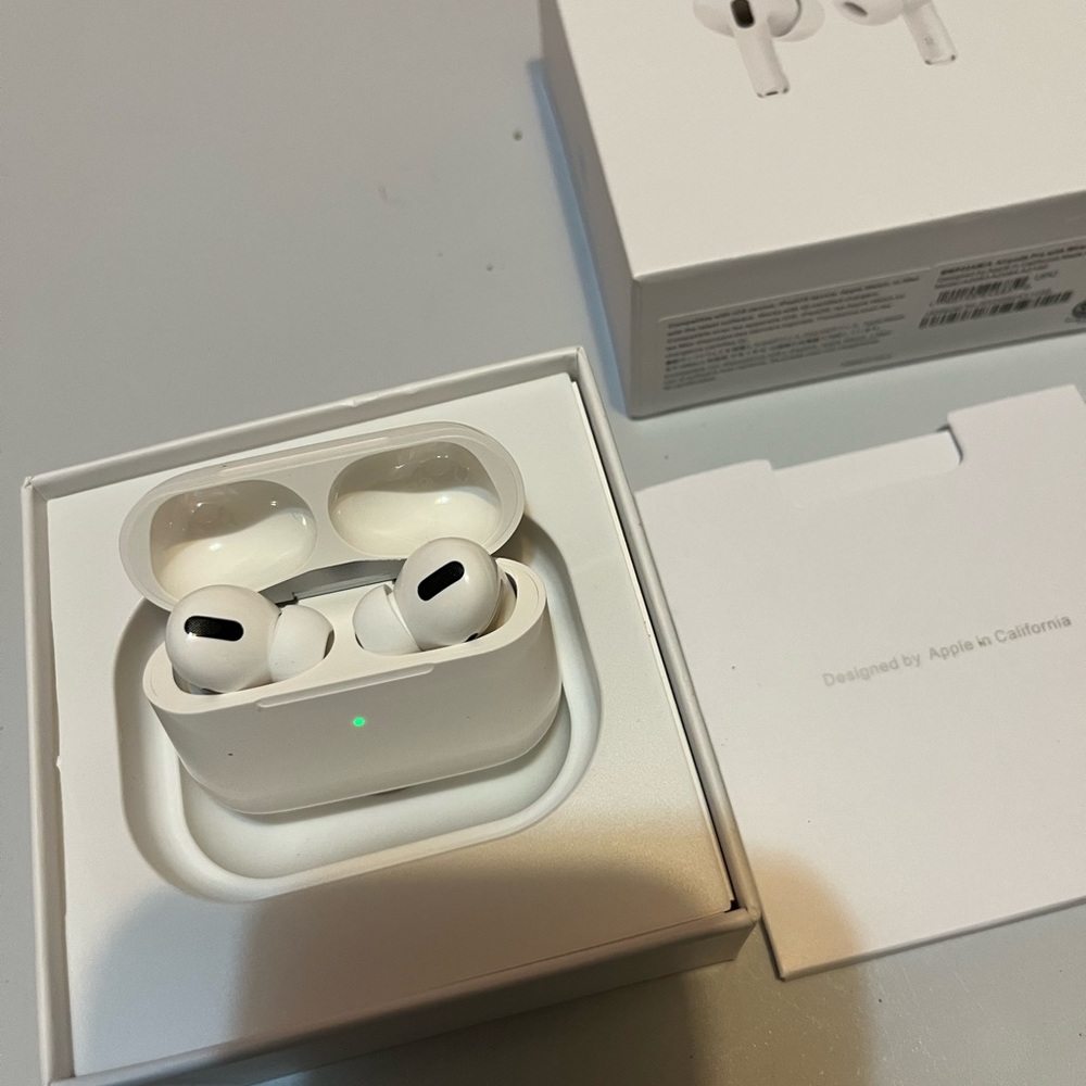 Apple airpod pros